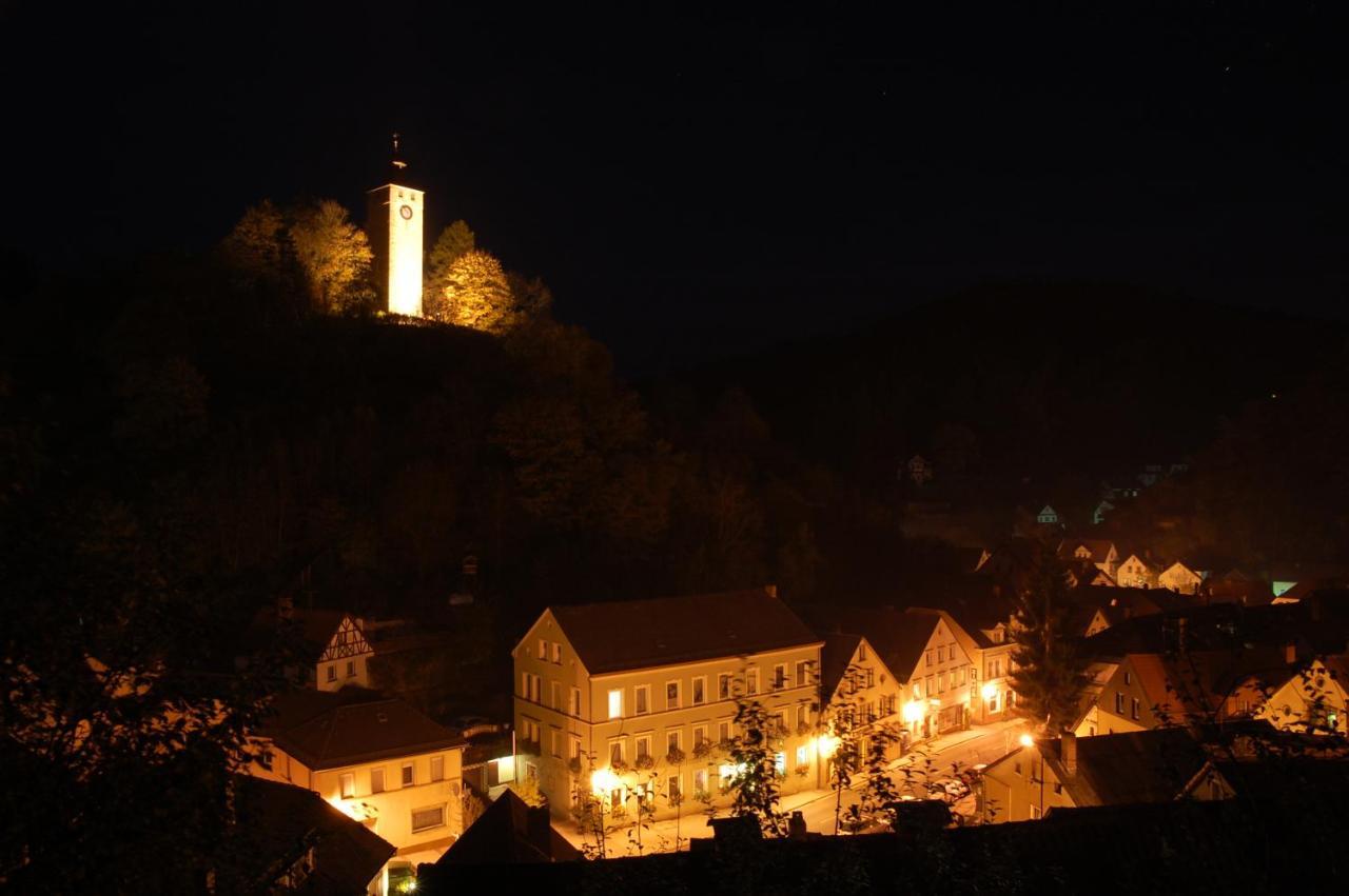 Hotel Haus Bauer Bad Berneck im Fichtelgebirge Buitenkant foto
